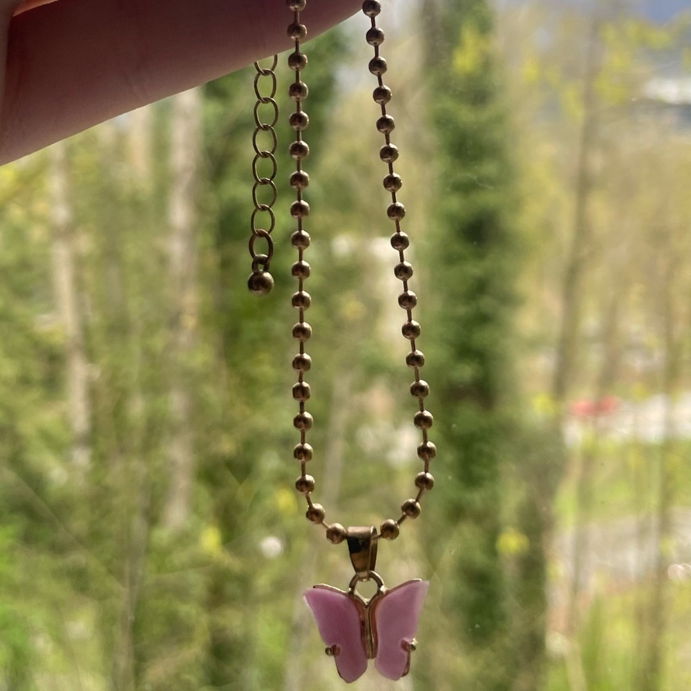Pink butterfly gold chain necklace - 💵See bundle deal🔝💵